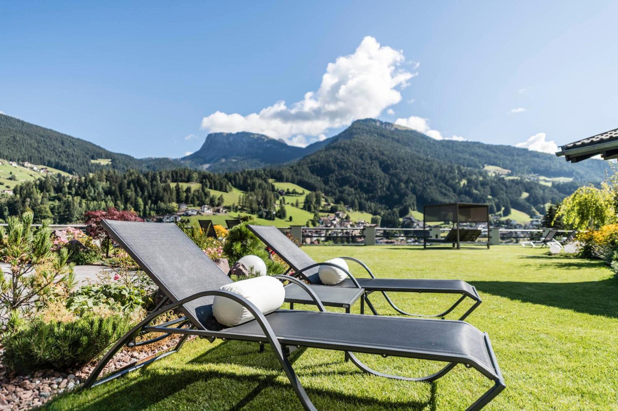 Alpenhotel Rainell St. Ulrich in Gröden Exterior foto