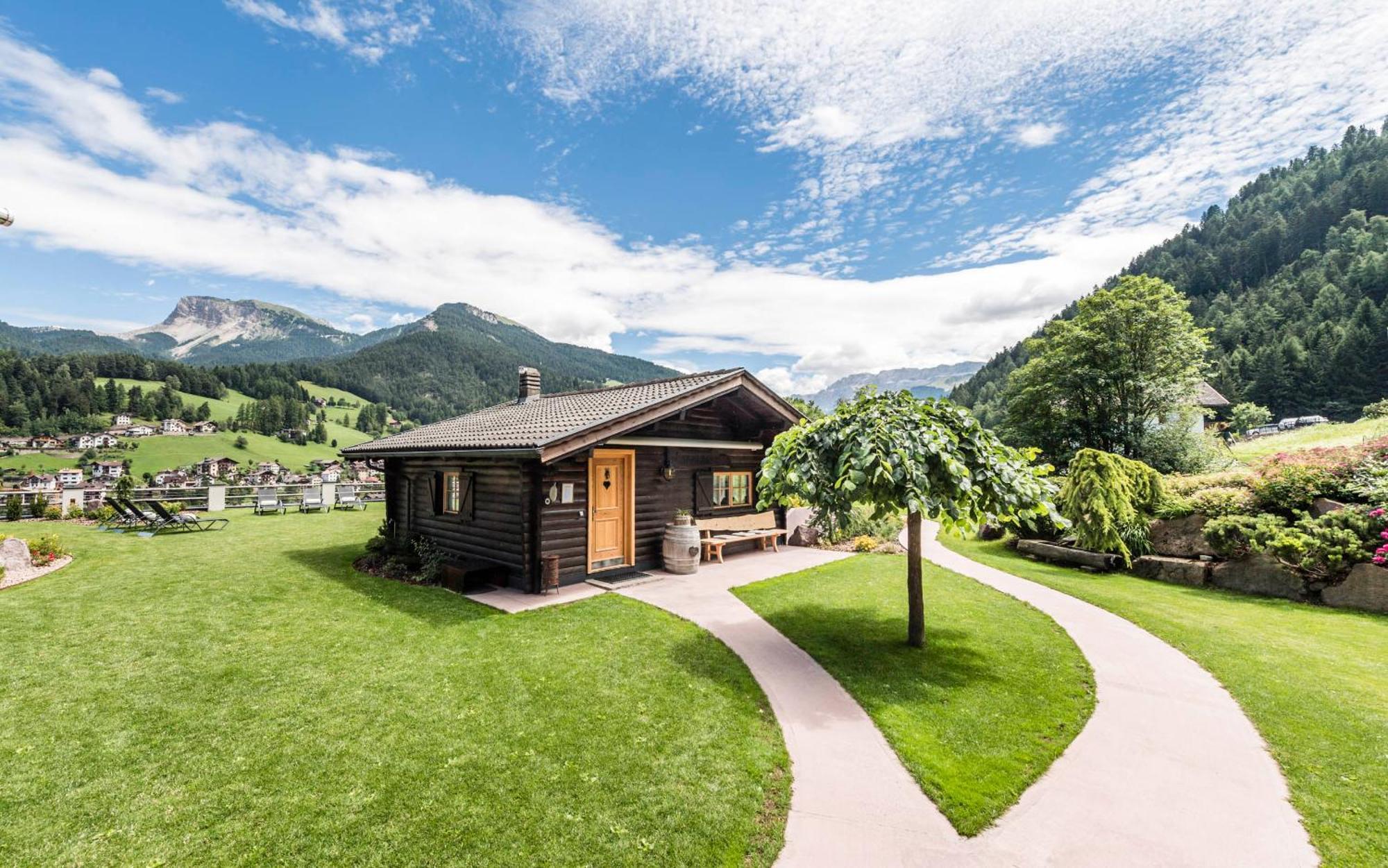 Alpenhotel Rainell St. Ulrich in Gröden Zimmer foto