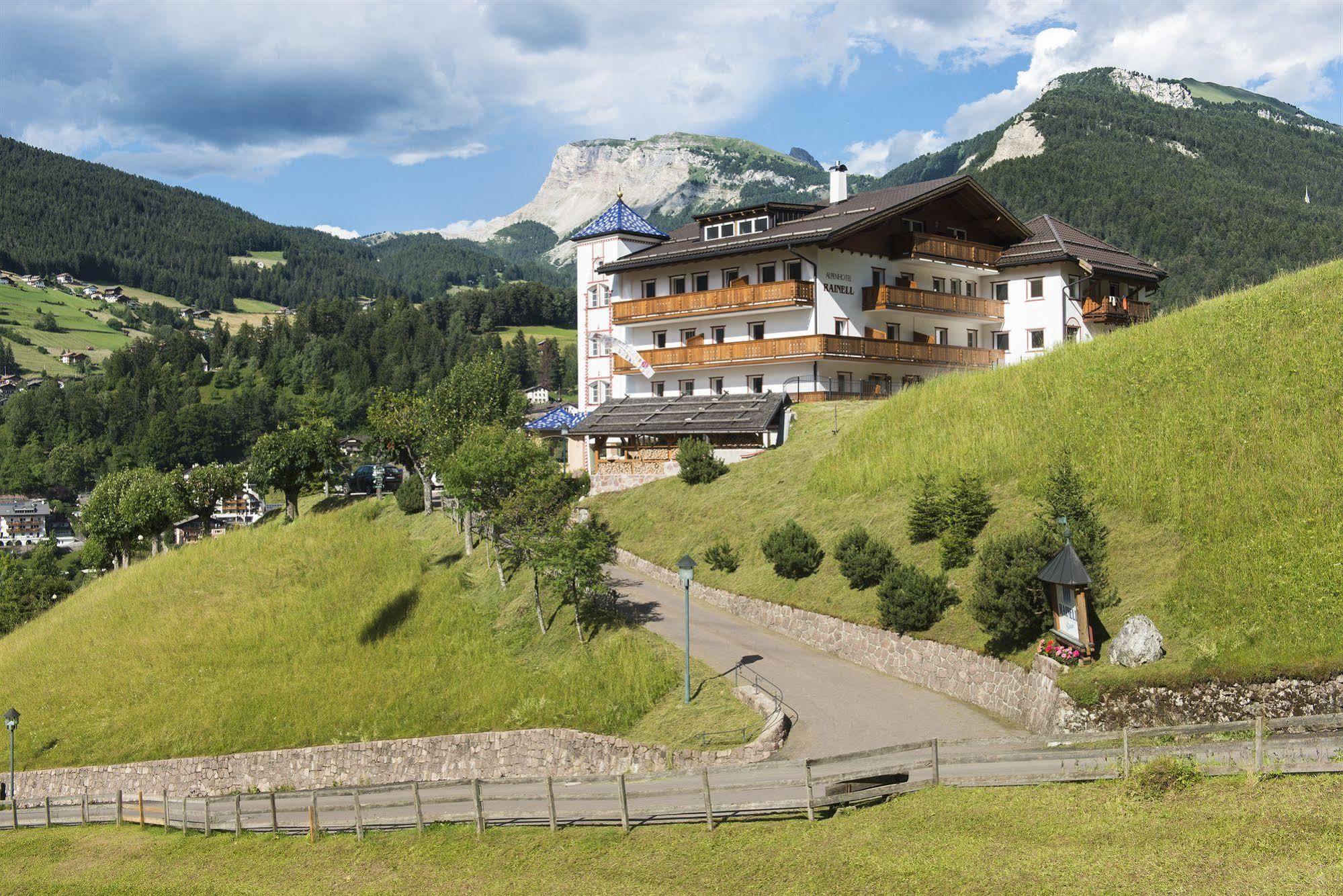 Alpenhotel Rainell St. Ulrich in Gröden Exterior foto